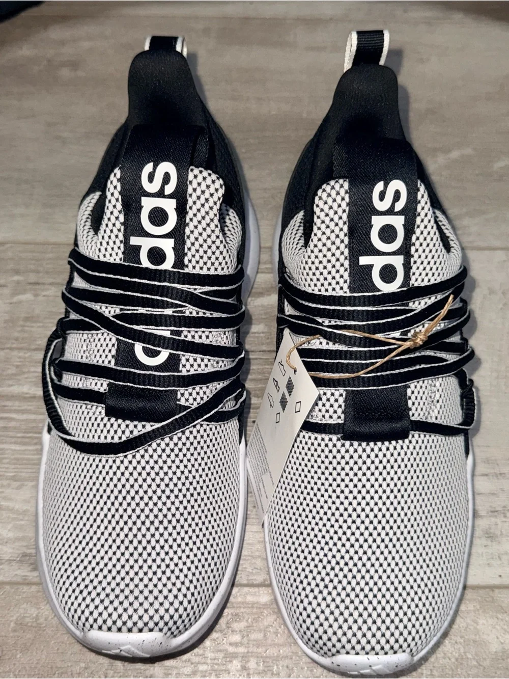 Adidas Lite Racer Adapt 7.0 Kids Size 4 Black White Cloudfoam NWT